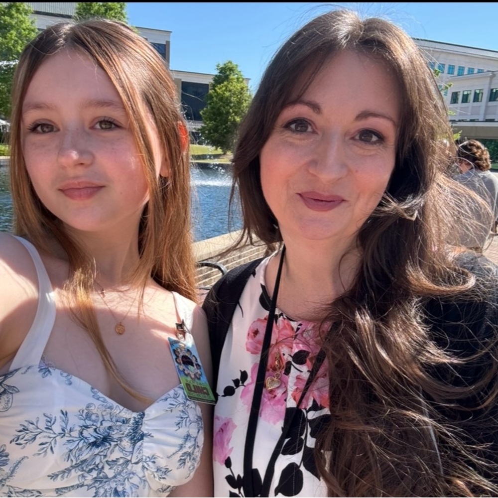 Meet your Posher, Crickett